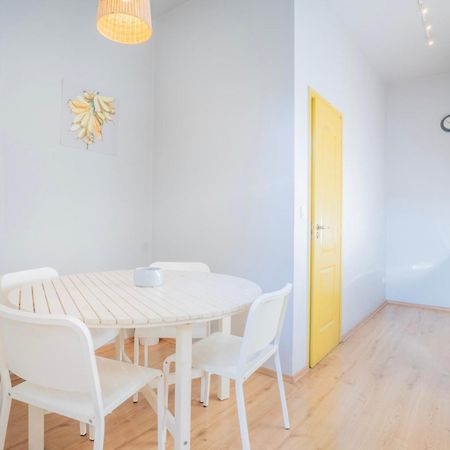 Klau10 Studio Apartment In Party District. Budapest Bagian luar foto